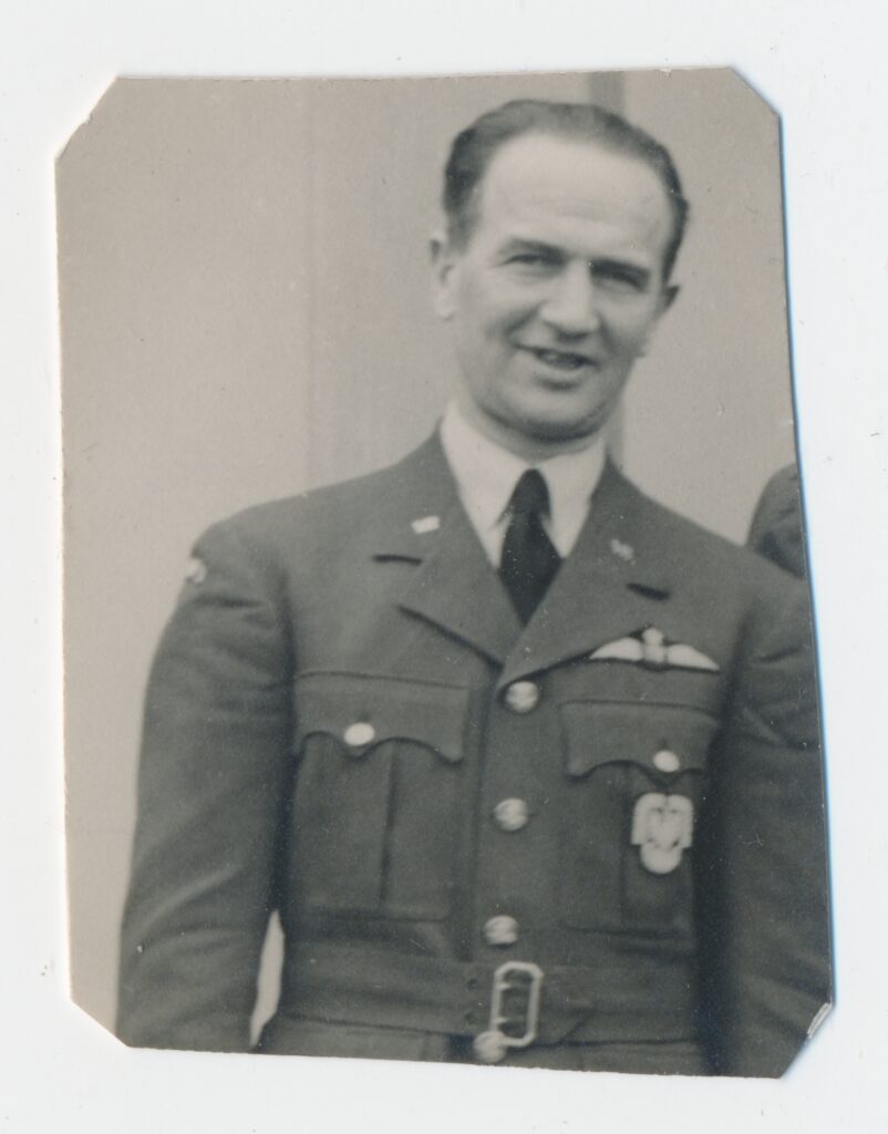 Płk pil. Bolesław Stachoń, dowódca 4 Pułku Lotniczego w Toruniu. Poległ w locie bojowym w 1941 r.