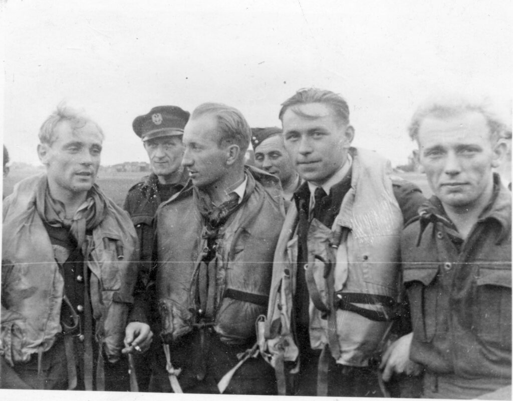 Po locie nad Dieppe, 19 sierpnia 1942 r.